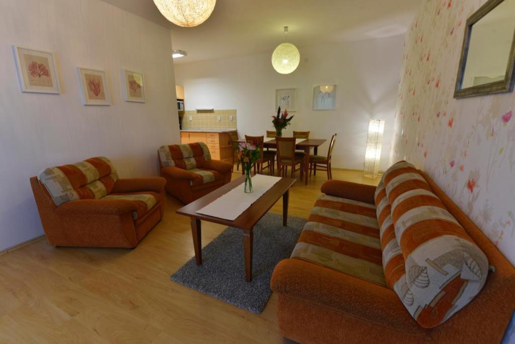 Apartmany Branickov Buitenkant foto